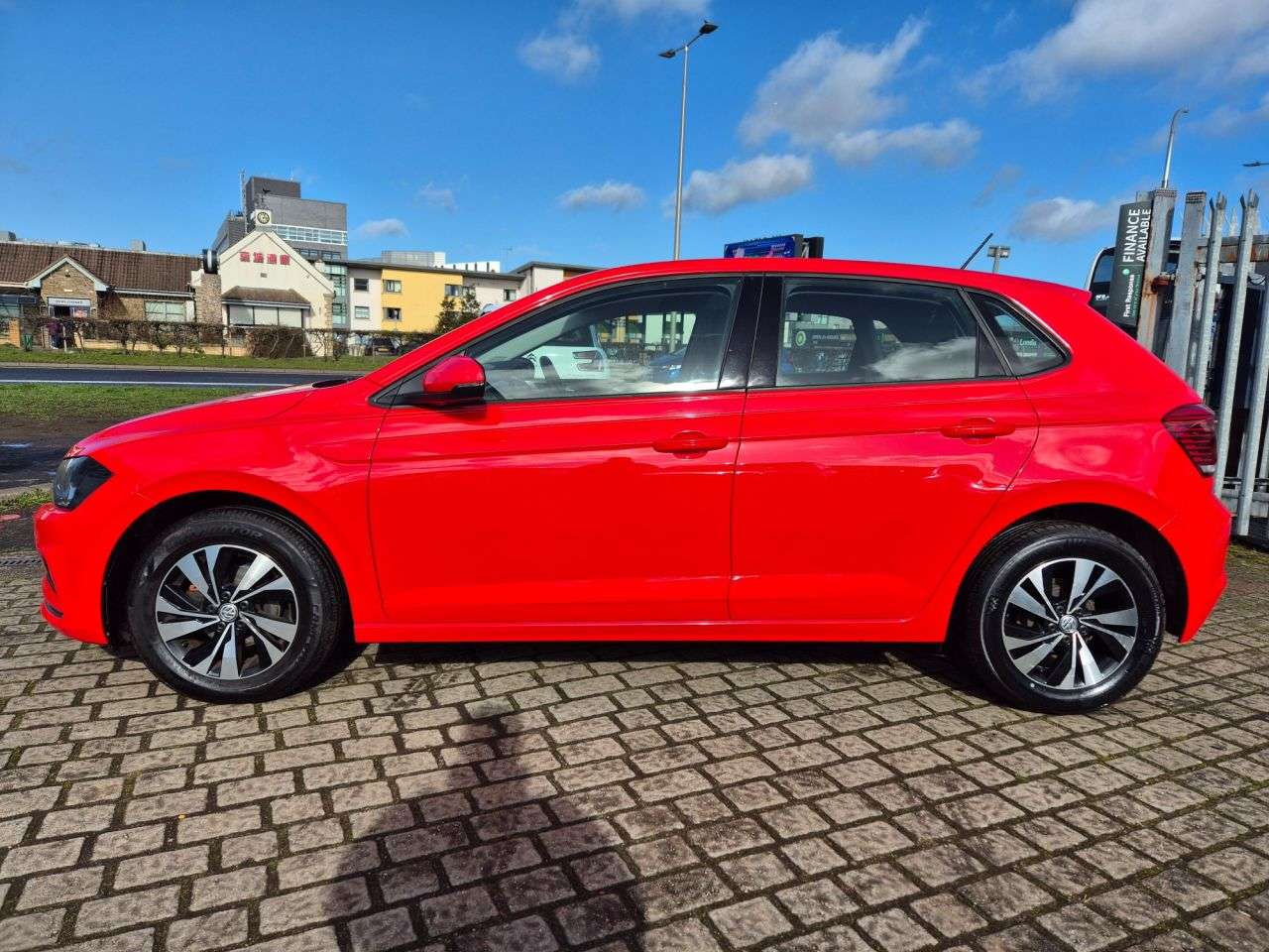 2019 VOLKSWAGEN POLO 2019 VOLKSWAGEN POLO