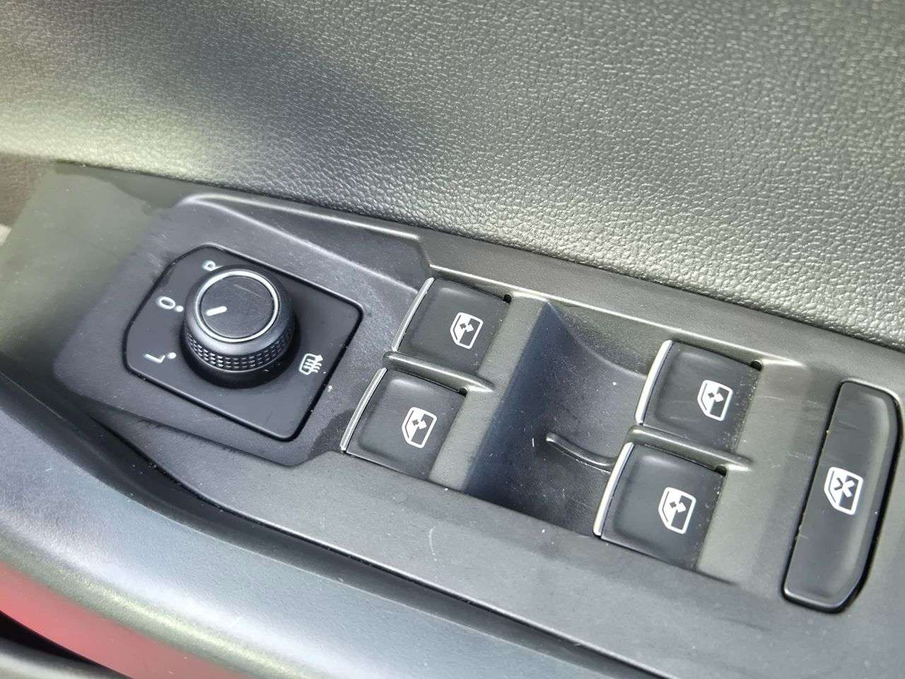 2019 VOLKSWAGEN POLO 2019 VOLKSWAGEN POLO