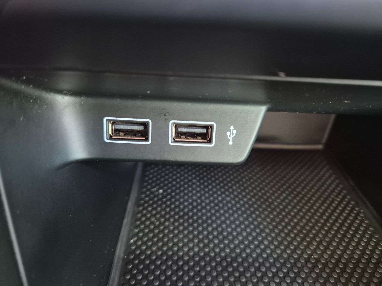 2019 VOLKSWAGEN POLO 2019 VOLKSWAGEN POLO