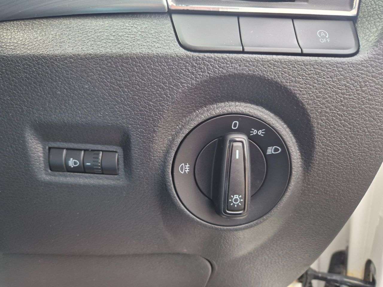 2018 SKODA FABIA 2018 SKODA FABIA