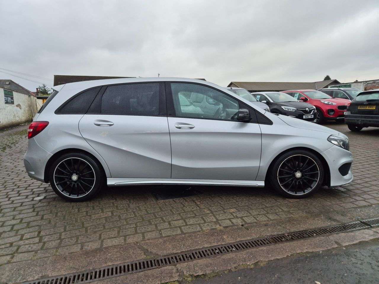 2017 MERCEDES-BENZ B-CLASS 2017 MERCEDES-BENZ B-CLASS