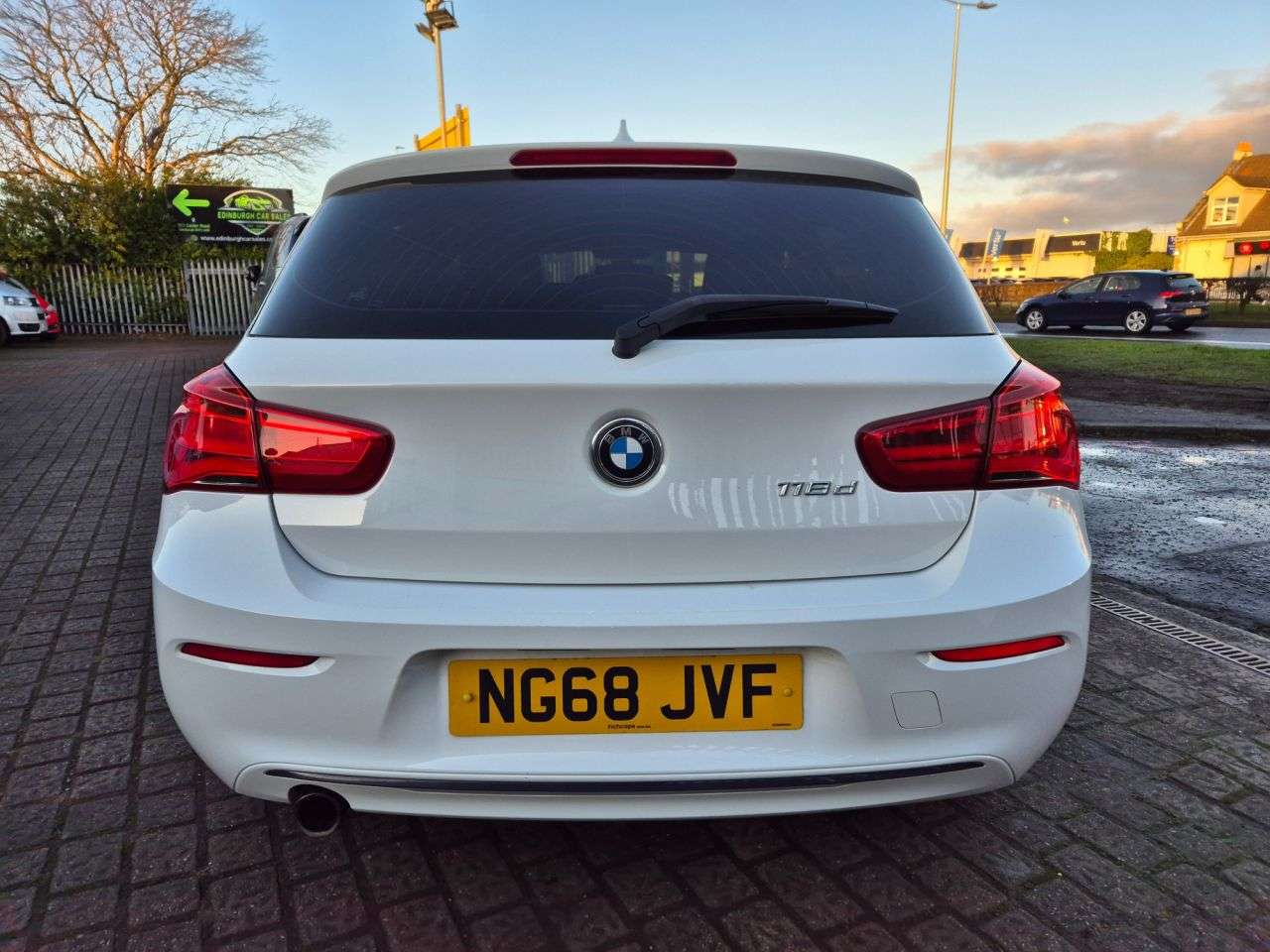 2019 BMW 1 SERIES 2019 BMW 1 SERIES