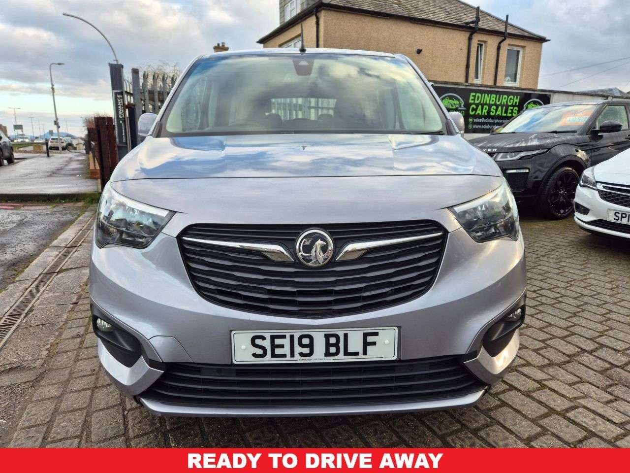 A 2019 VAUXHALL COMBO LIFE 1.5 Turbo D BlueInjection Energy MPV 5dr Diesel Manual Euro 6 (s/s) (7 Seat A 2019 VAUXHALL COMBO LIFE 1.5 Turbo D BlueInjection Energy MPV 5dr Diesel Manual Euro 6 (s/s) (7 Seat