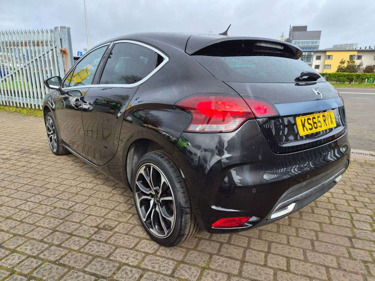 2015 DS AUTOMOBILES DS 4 2015 DS AUTOMOBILES DS 4