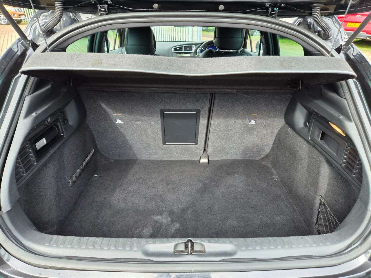 2015 DS AUTOMOBILES DS 4 2015 DS AUTOMOBILES DS 4
