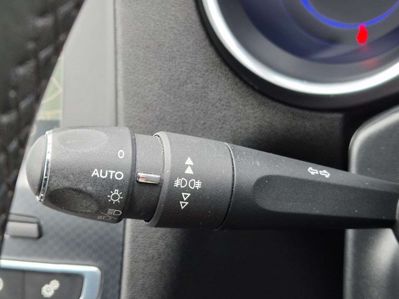 2015 DS AUTOMOBILES DS 4 2015 DS AUTOMOBILES DS 4