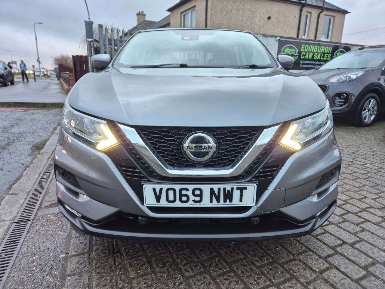 A 2019 NISSAN QASHQAI 1.5 dCi Acenta Premium SUV 5dr Diesel Manual Euro 6 (s/s) (115 ps) A 2019 NISSAN QASHQAI 1.5 dCi Acenta Premium SUV 5dr Diesel Manual Euro 6 (s/s) (115 ps)