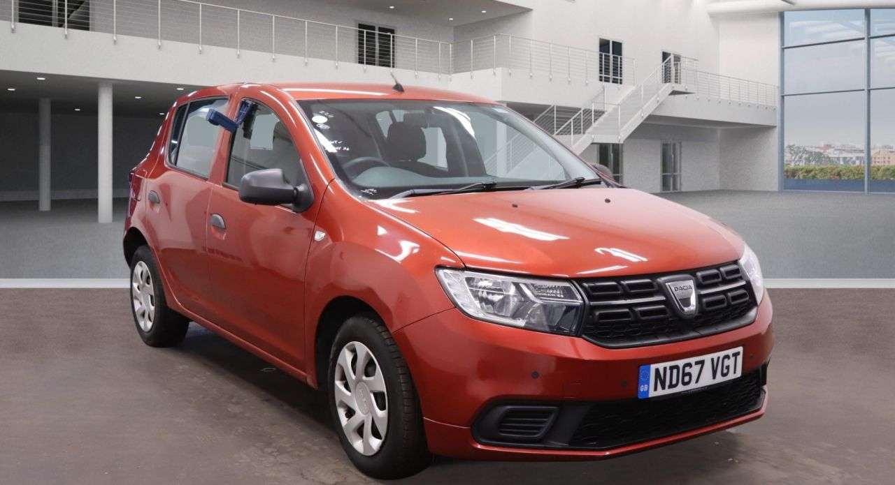 A 2018 DACIA SANDERO 1.0 SCe Ambiance Hatchback 5dr Petrol Manual Euro 6 (75 ps) A 2018 DACIA SANDERO 1.0 SCe Ambiance Hatchback 5dr Petrol Manual Euro 6 (75 ps)