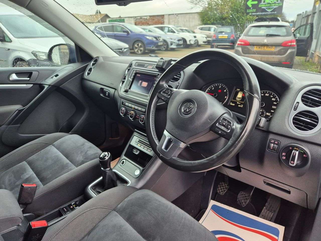 2015 VOLKSWAGEN TIGUAN 2015 VOLKSWAGEN TIGUAN