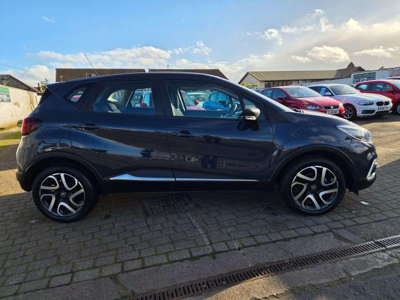 2017 RENAULT CAPTUR 2017 RENAULT CAPTUR