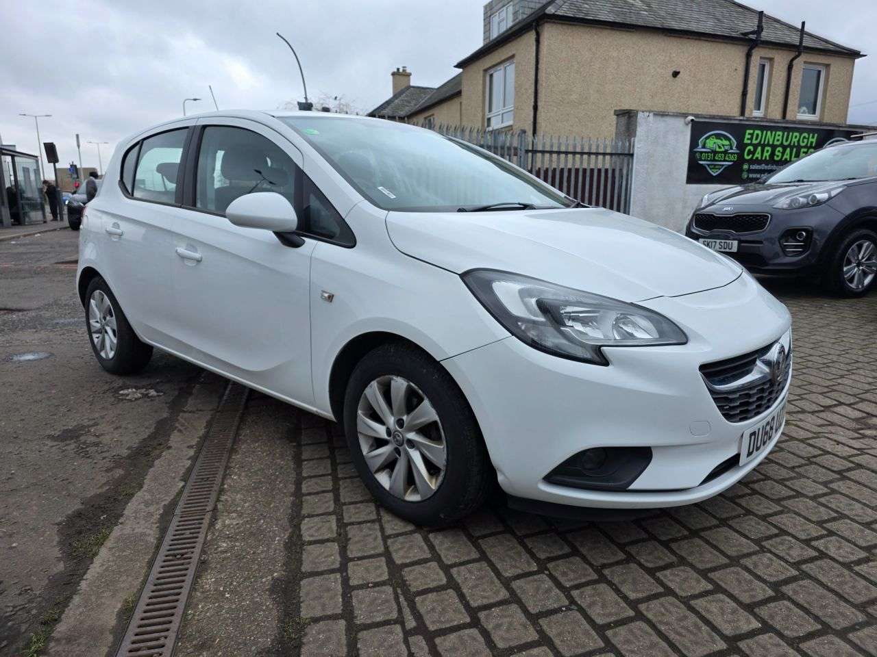 A 2018 VAUXHALL CORSA 1.4i ecoTEC Design Hatchback 5dr Petrol Manual Euro 6 (75 ps) A 2018 VAUXHALL CORSA 1.4i ecoTEC Design Hatchback 5dr Petrol Manual Euro 6 (75 ps)