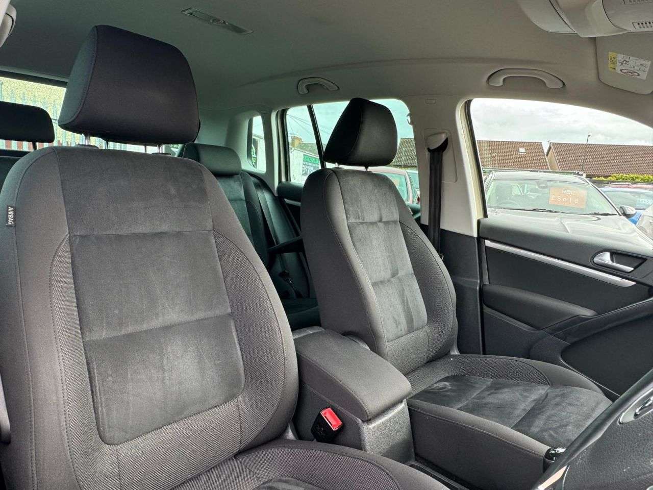 2015 VOLKSWAGEN TIGUAN 2015 VOLKSWAGEN TIGUAN