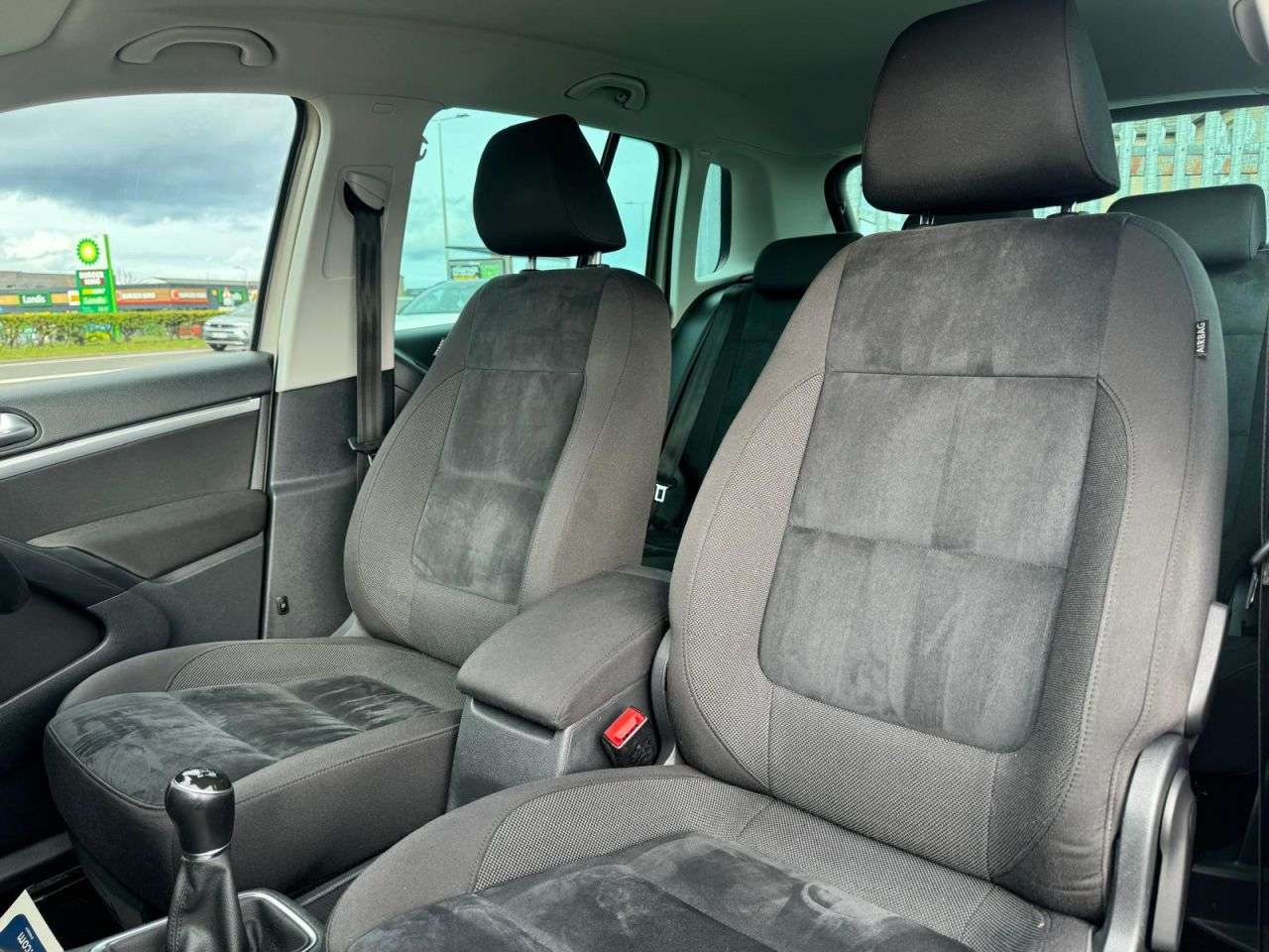 2015 VOLKSWAGEN TIGUAN 2015 VOLKSWAGEN TIGUAN