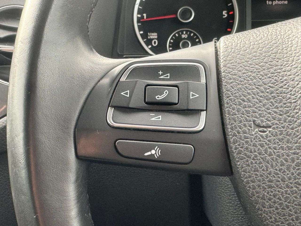 2015 VOLKSWAGEN TIGUAN 2015 VOLKSWAGEN TIGUAN