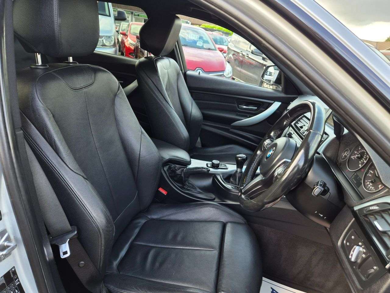 2013 BMW 3 SERIES 2013 BMW 3 SERIES