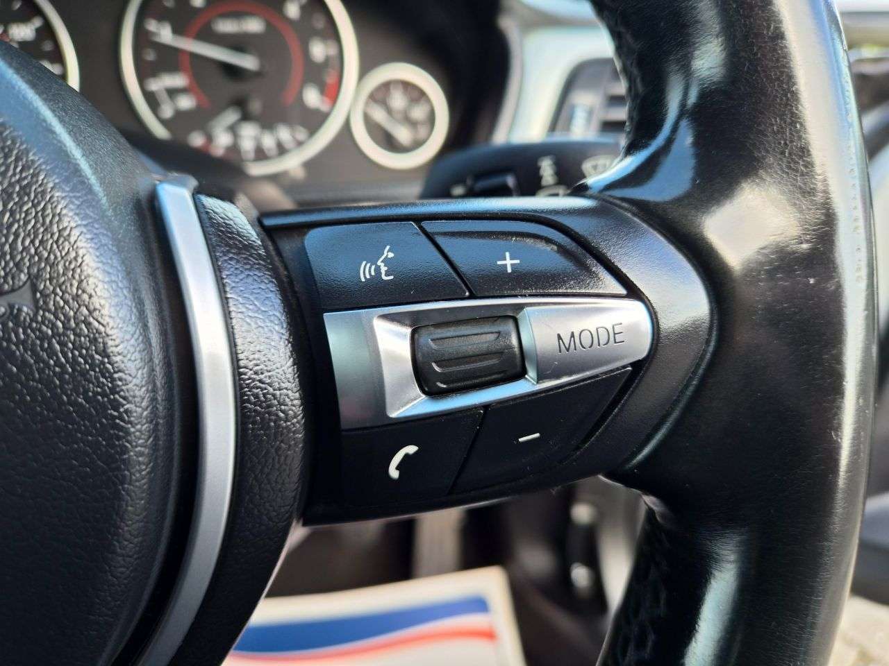 2013 BMW 3 SERIES 2013 BMW 3 SERIES