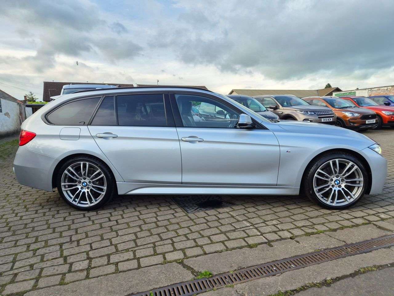 2013 BMW 3 SERIES 2013 BMW 3 SERIES