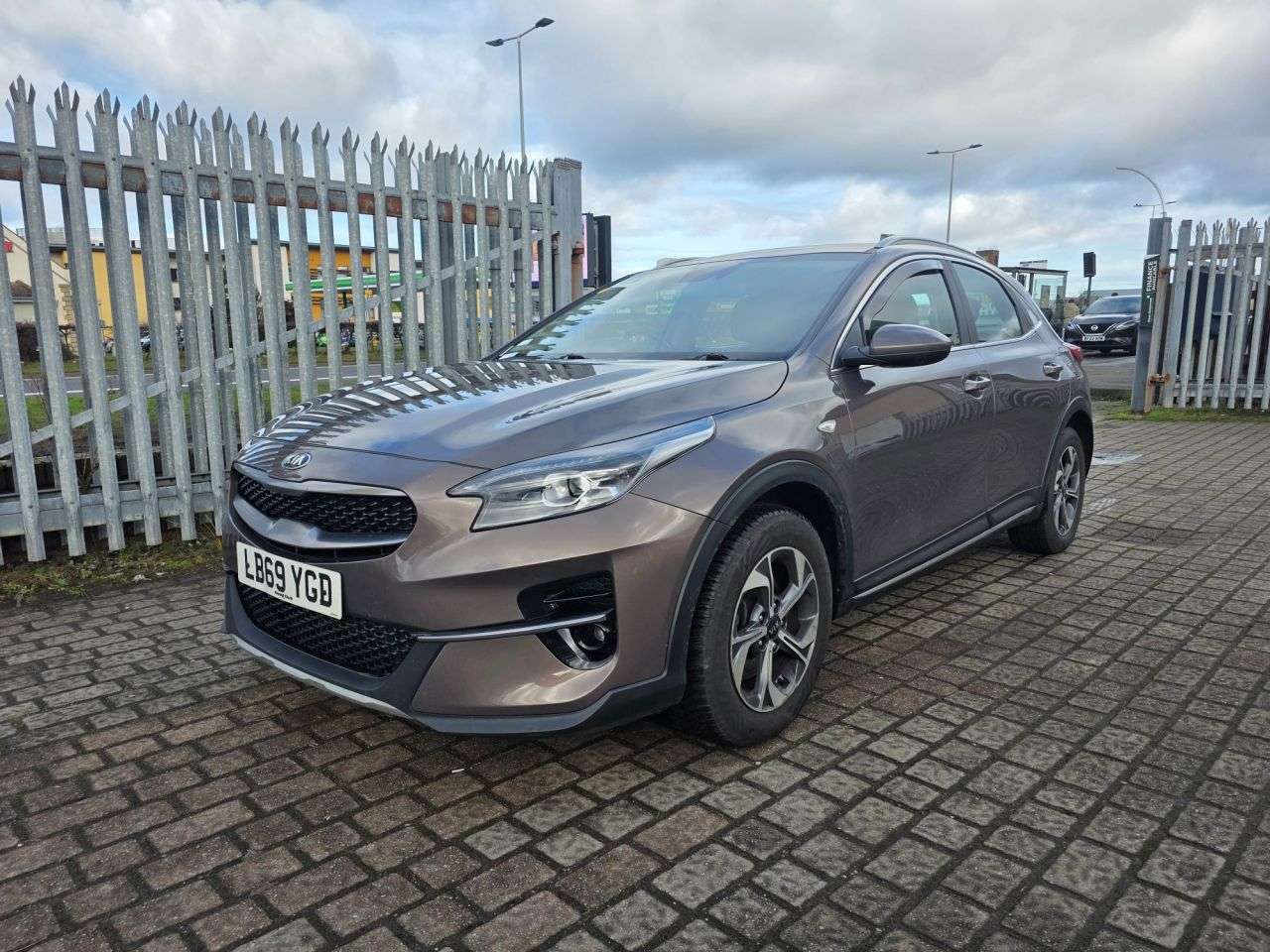 A 2020 KIA XCEED 1.6 CRDi 2 SUV 5dr Diesel Manual Euro 6 (s/s) (114 bhp) A 2020 KIA XCEED 1.6 CRDi 2 SUV 5dr Diesel Manual Euro 6 (s/s) (114 bhp)