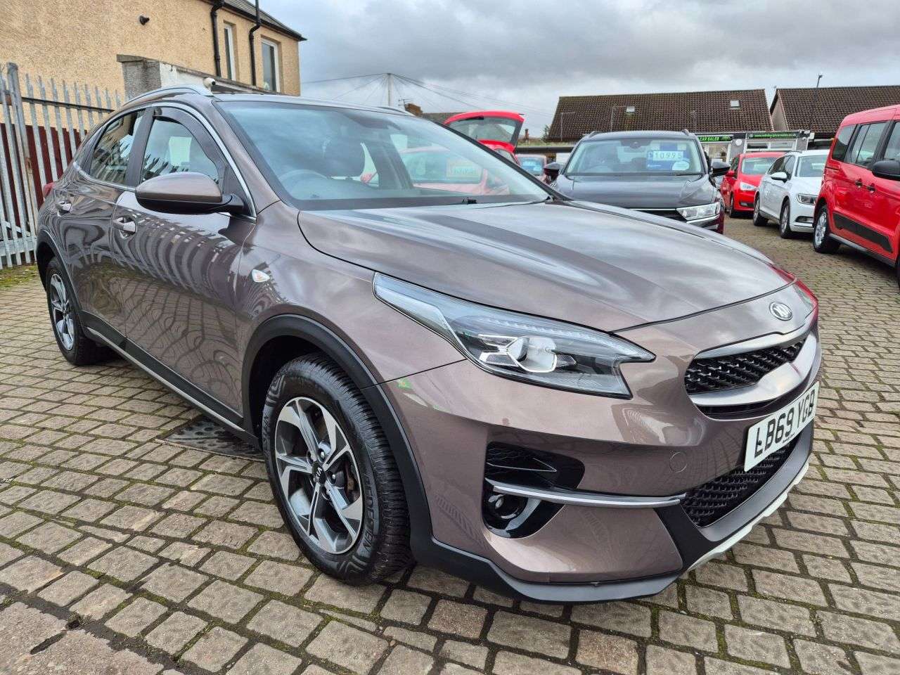 A 2020 KIA XCEED 1.6 CRDi 2 SUV 5dr Diesel Manual Euro 6 (s/s) (114 bhp) A 2020 KIA XCEED 1.6 CRDi 2 SUV 5dr Diesel Manual Euro 6 (s/s) (114 bhp)