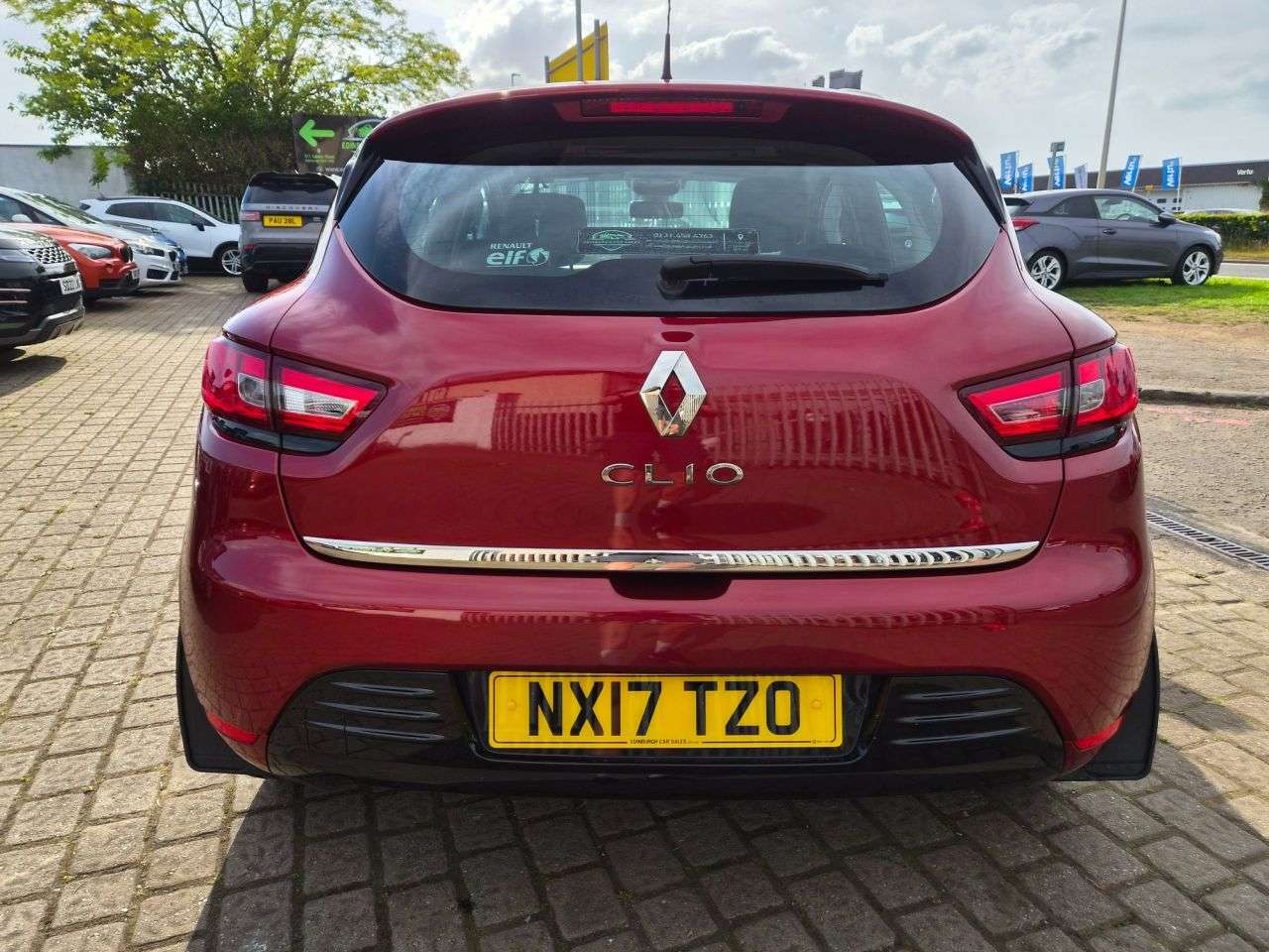2017 RENAULT CLIO 2017 RENAULT CLIO