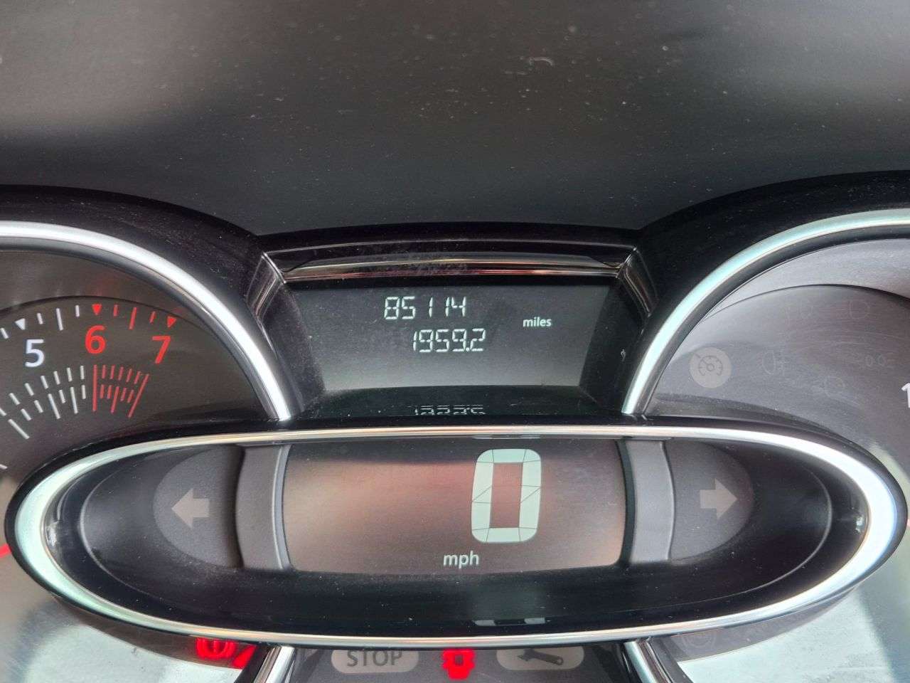 2017 RENAULT CLIO 2017 RENAULT CLIO