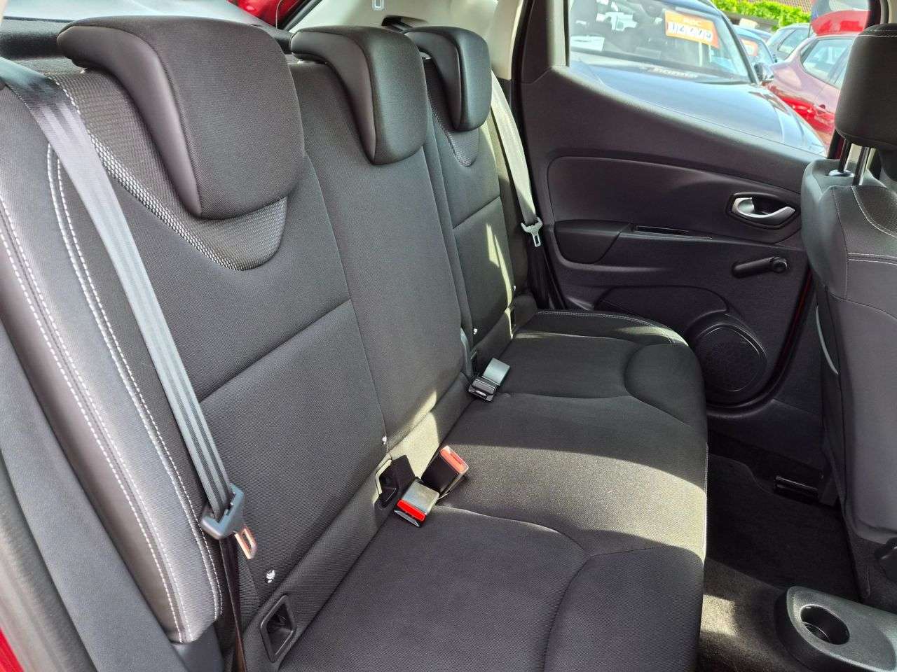 2017 RENAULT CLIO 2017 RENAULT CLIO