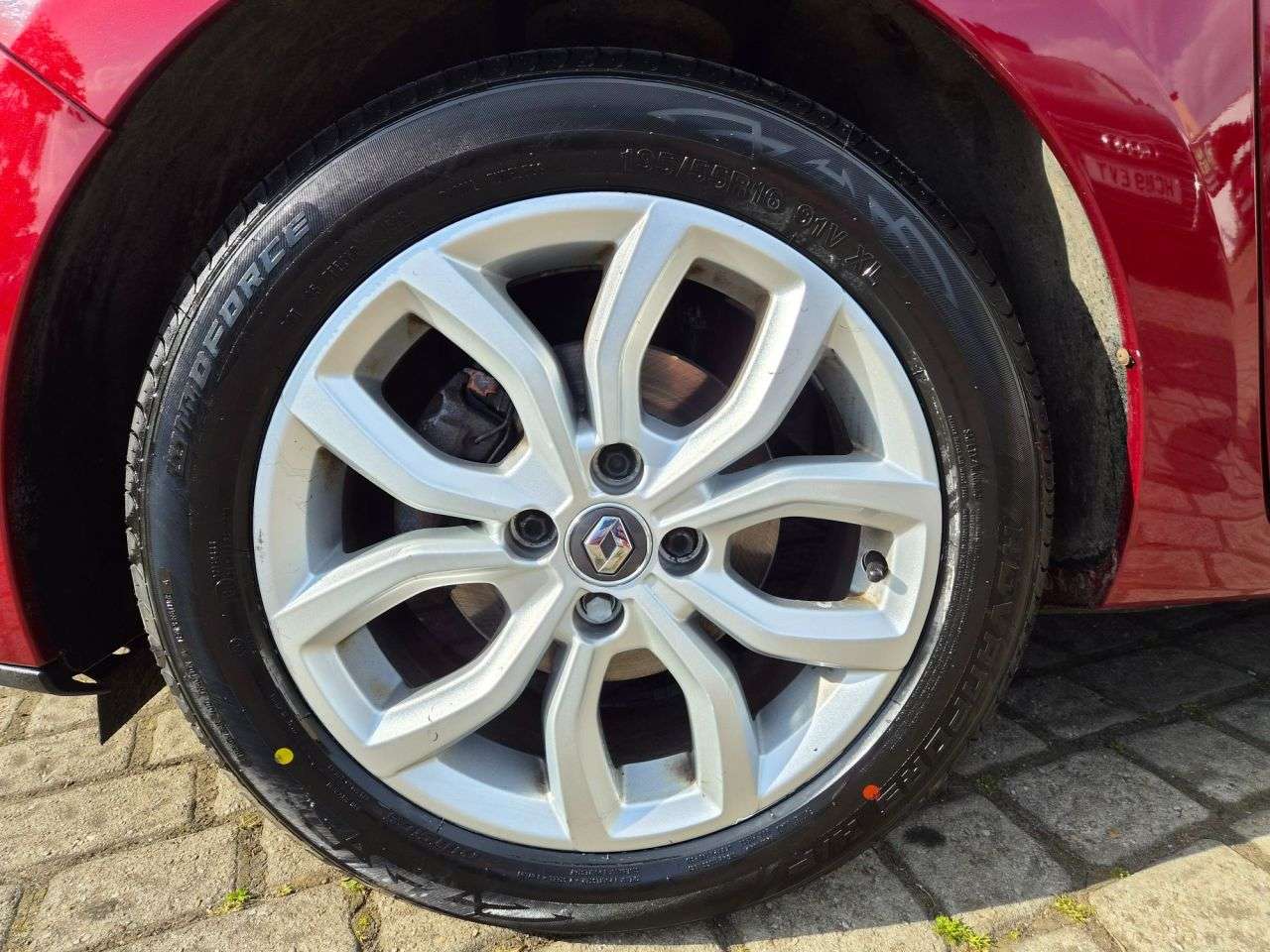 2017 RENAULT CLIO 2017 RENAULT CLIO