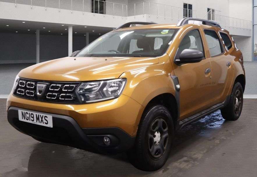 A 2019 DACIA DUSTER 1.6 SCe Essential SUV 5dr Petrol Manual Euro 6 (s/s) (115 ps) A 2019 DACIA DUSTER 1.6 SCe Essential SUV 5dr Petrol Manual Euro 6 (s/s) (115 ps)
