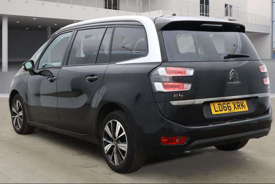A 2016 CITROEN GRAND C4 PICASSO 1.6 BlueHDi Flair MPV 5dr Diesel Manual Euro 6 (s/s) (120 ps) A 2016 CITROEN GRAND C4 PICASSO 1.6 BlueHDi Flair MPV 5dr Diesel Manual Euro 6 (s/s) (120 ps)
