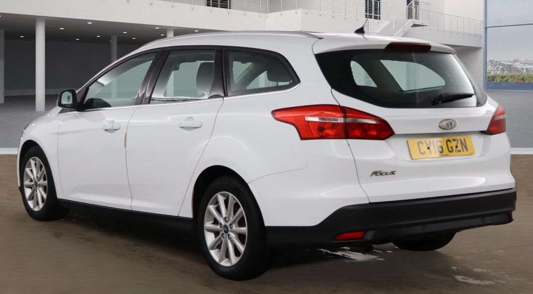 A 2016 FORD FOCUS 1.5 TDCi Titanium Estate 5dr Diesel Manual Euro 6 (s/s) (120 ps) A 2016 FORD FOCUS 1.5 TDCi Titanium Estate 5dr Diesel Manual Euro 6 (s/s) (120 ps)