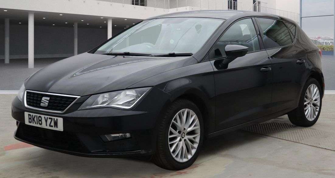 A 2018 SEAT LEON 1.6 TDI SE Dynamic Technology Hatchback 5dr Diesel DSG Euro 6 (s/s) (115 ps A 2018 SEAT LEON 1.6 TDI SE Dynamic Technology Hatchback 5dr Diesel DSG Euro 6 (s/s) (115 ps