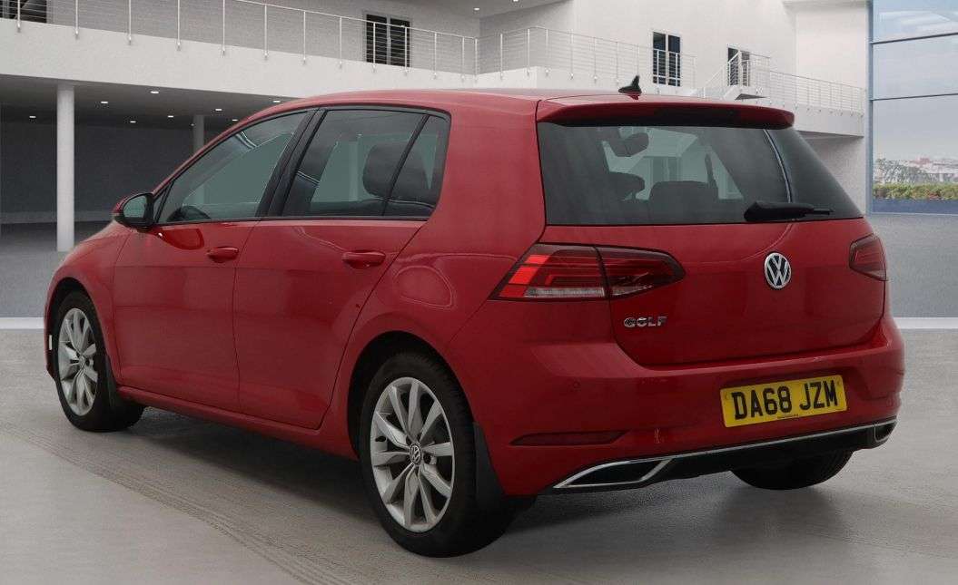 2018 VOLKSWAGEN GOLF 2018 VOLKSWAGEN GOLF