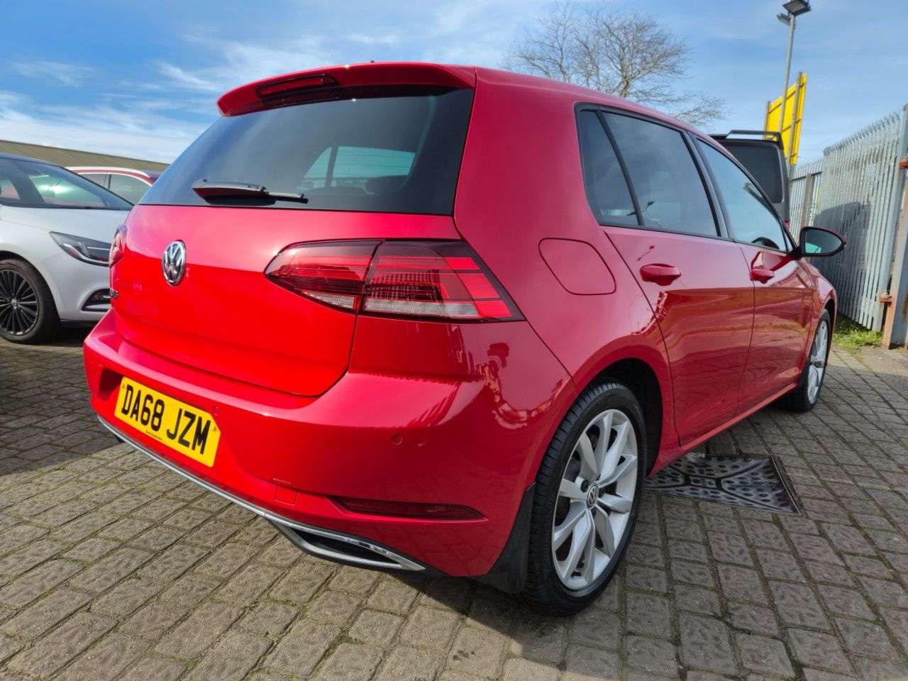 2018 VOLKSWAGEN GOLF 2018 VOLKSWAGEN GOLF