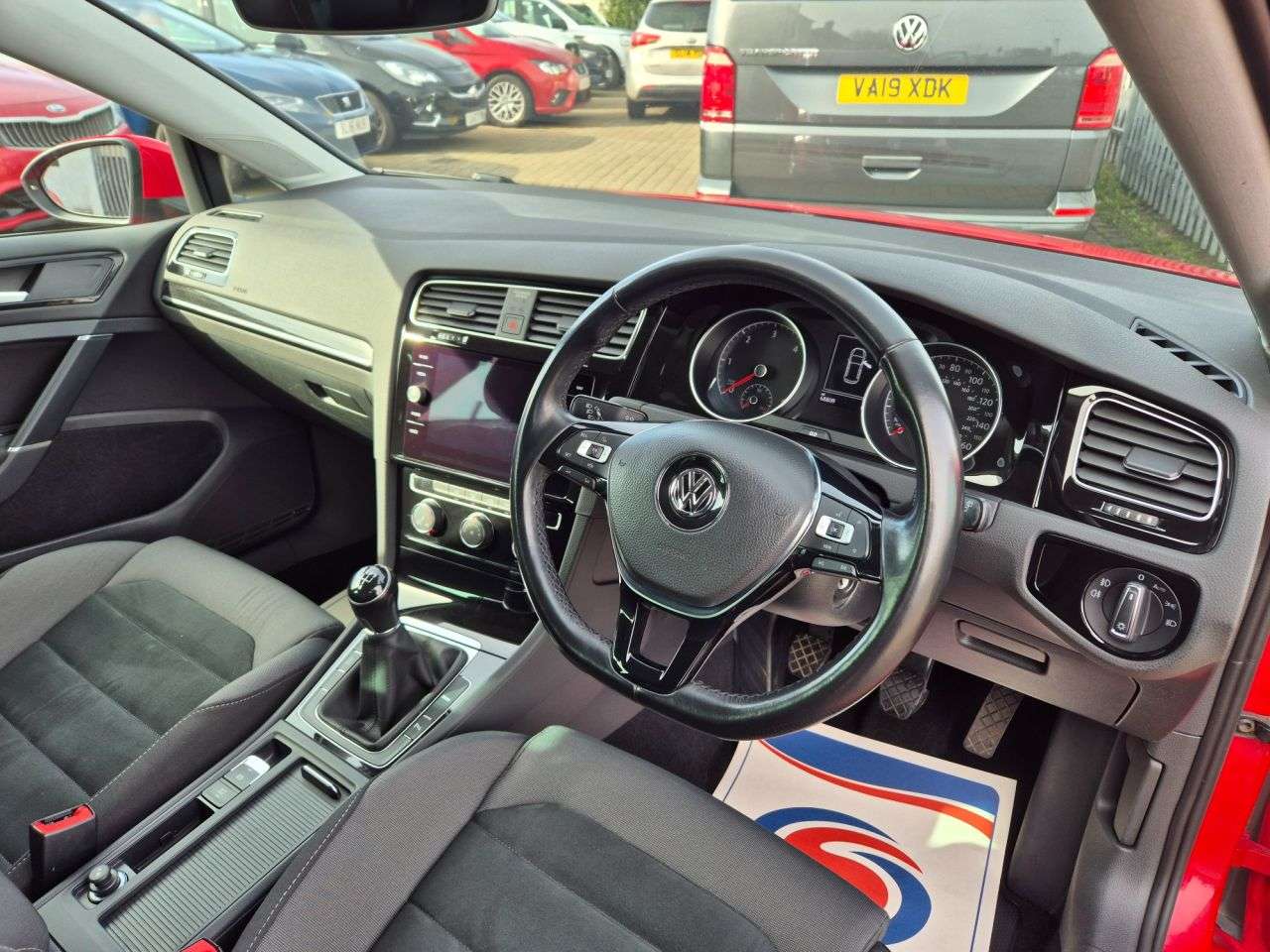 2018 VOLKSWAGEN GOLF 2018 VOLKSWAGEN GOLF