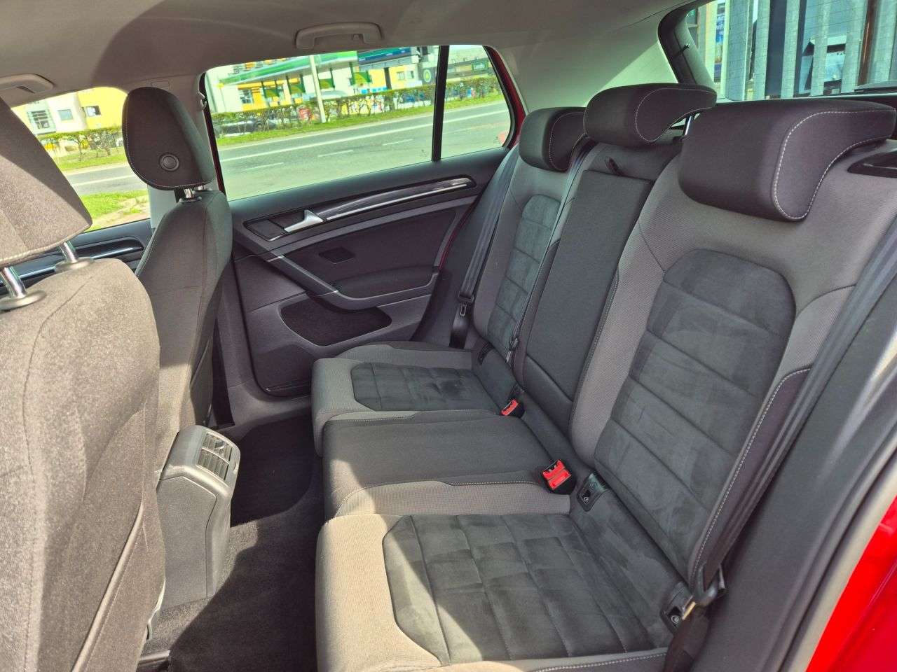 2018 VOLKSWAGEN GOLF 2018 VOLKSWAGEN GOLF