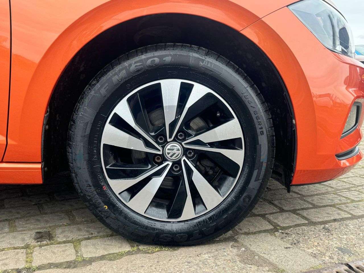 2019 VOLKSWAGEN POLO 2019 VOLKSWAGEN POLO