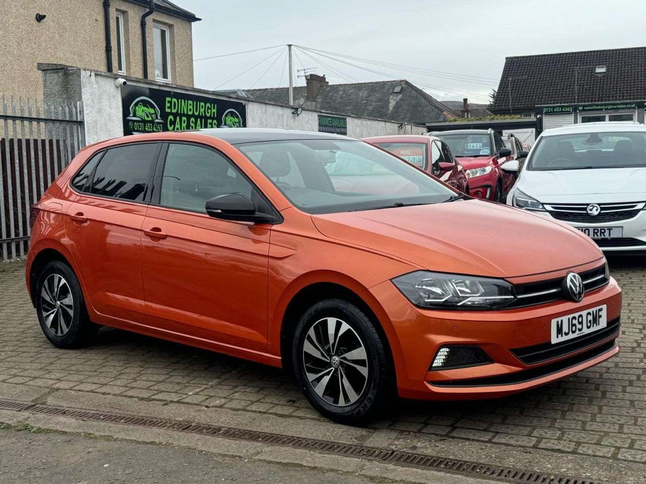 A 2019 VOLKSWAGEN POLO 1.0 TSI GPF SE Hatchback 5dr Petrol Manual Euro 6 (s/s) (95 ps) A 2019 VOLKSWAGEN POLO 1.0 TSI GPF SE Hatchback 5dr Petrol Manual Euro 6 (s/s) (95 ps)