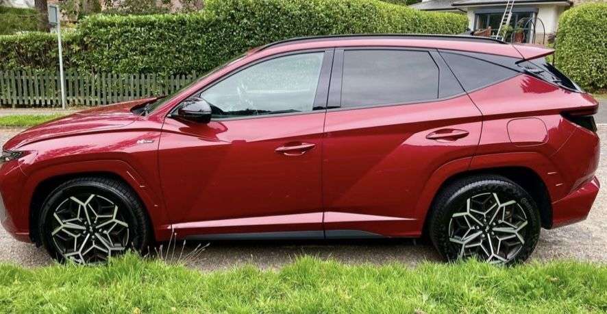 A 2021 HYUNDAI TUCSON 1.6 T-GDi N Line SUV 5dr Petrol Manual Euro 6 (s/s) (150 ps) FULL SERVICE H A 2021 HYUNDAI TUCSON 1.6 T-GDi N Line SUV 5dr Petrol Manual Euro 6 (s/s) (150 ps) FULL SERVICE H