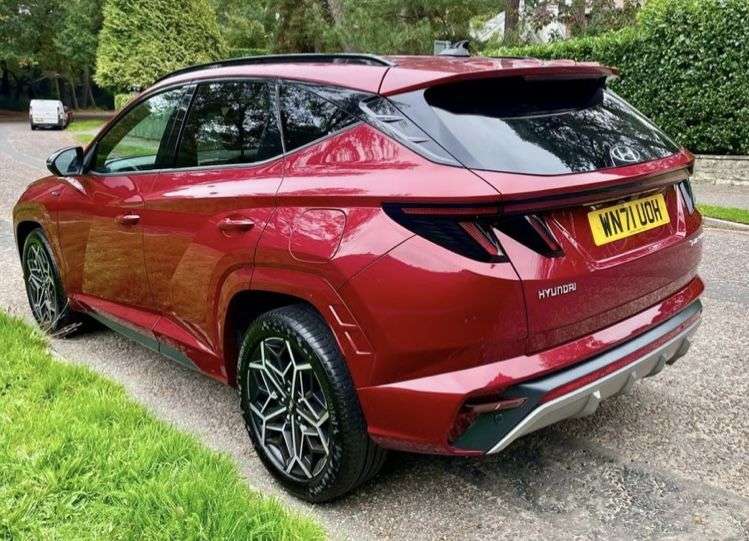 A 2021 HYUNDAI TUCSON 1.6 T-GDi N Line SUV 5dr Petrol Manual Euro 6 (s/s) (150 ps) FULL SERVICE H A 2021 HYUNDAI TUCSON 1.6 T-GDi N Line SUV 5dr Petrol Manual Euro 6 (s/s) (150 ps) FULL SERVICE H