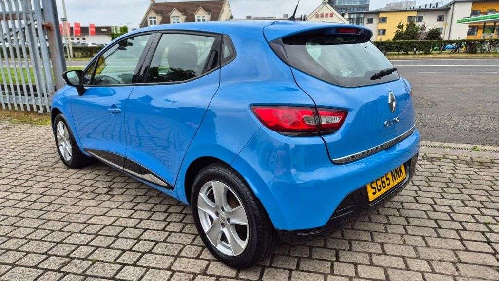 2015 RENAULT CLIO 2015 RENAULT CLIO