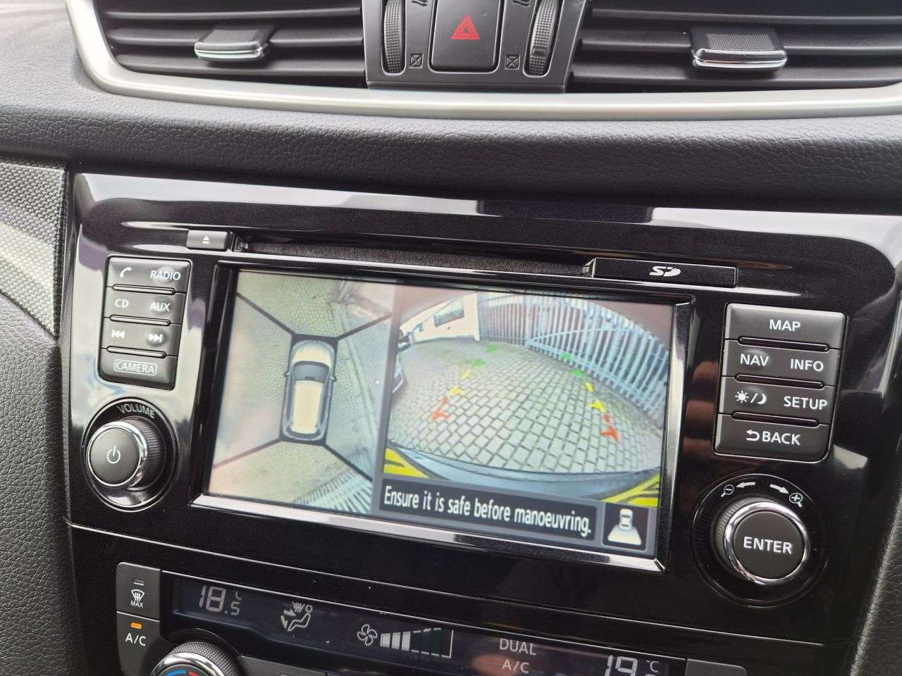 2015 NISSAN X-TRAIL 2015 NISSAN X-TRAIL