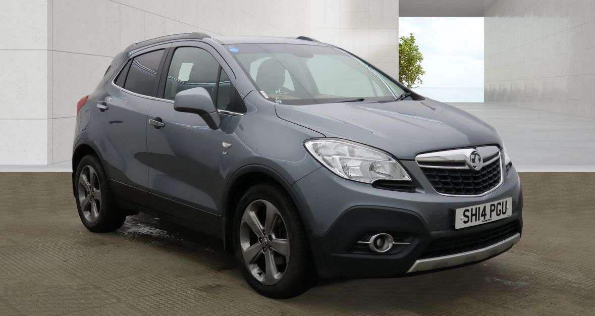 A 2014 VAUXHALL MOKKA 1.7 CDTi SE SUV 5dr Diesel Manual 2WD Euro 5 (s/s) (130 ps) A 2014 VAUXHALL MOKKA 1.7 CDTi SE SUV 5dr Diesel Manual 2WD Euro 5 (s/s) (130 ps)