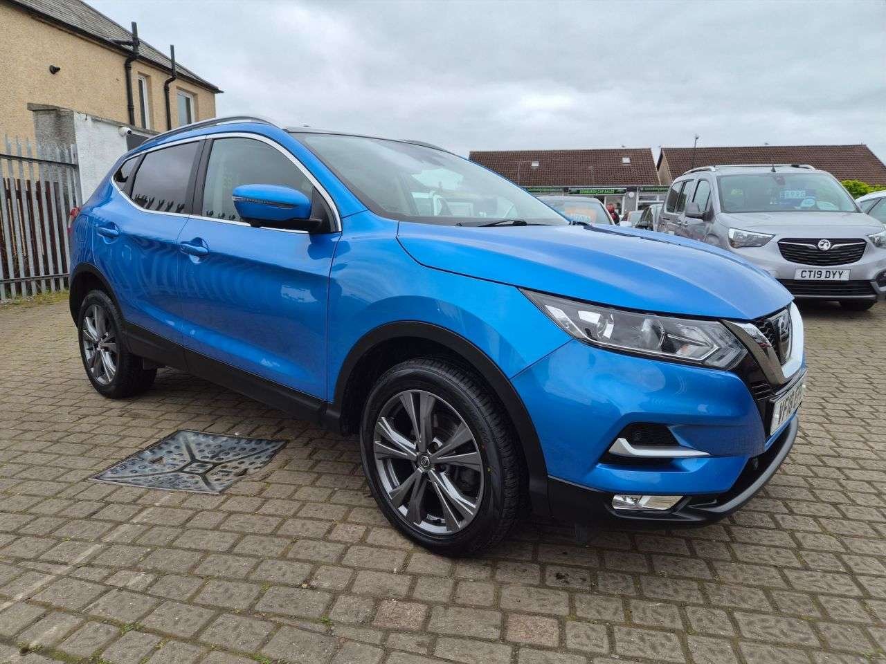 A 2018 NISSAN QASHQAI 1.6 dCi N-Connecta SUV 5dr Diesel Manual Euro 6 (s/s) (130 ps) A 2018 NISSAN QASHQAI 1.6 dCi N-Connecta SUV 5dr Diesel Manual Euro 6 (s/s) (130 ps)