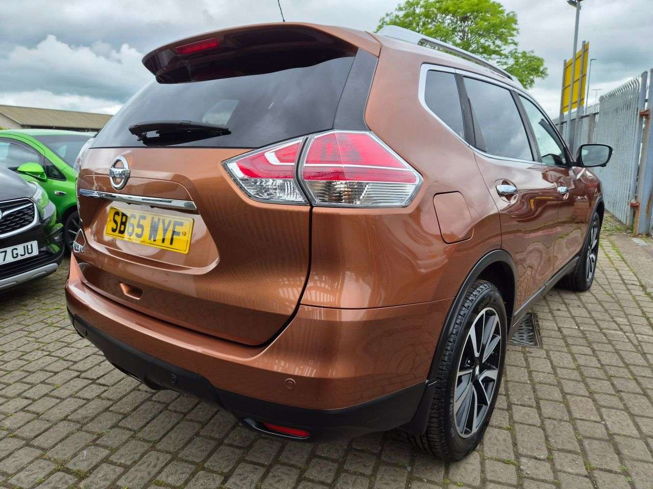 2015 NISSAN X-TRAIL 2015 NISSAN X-TRAIL