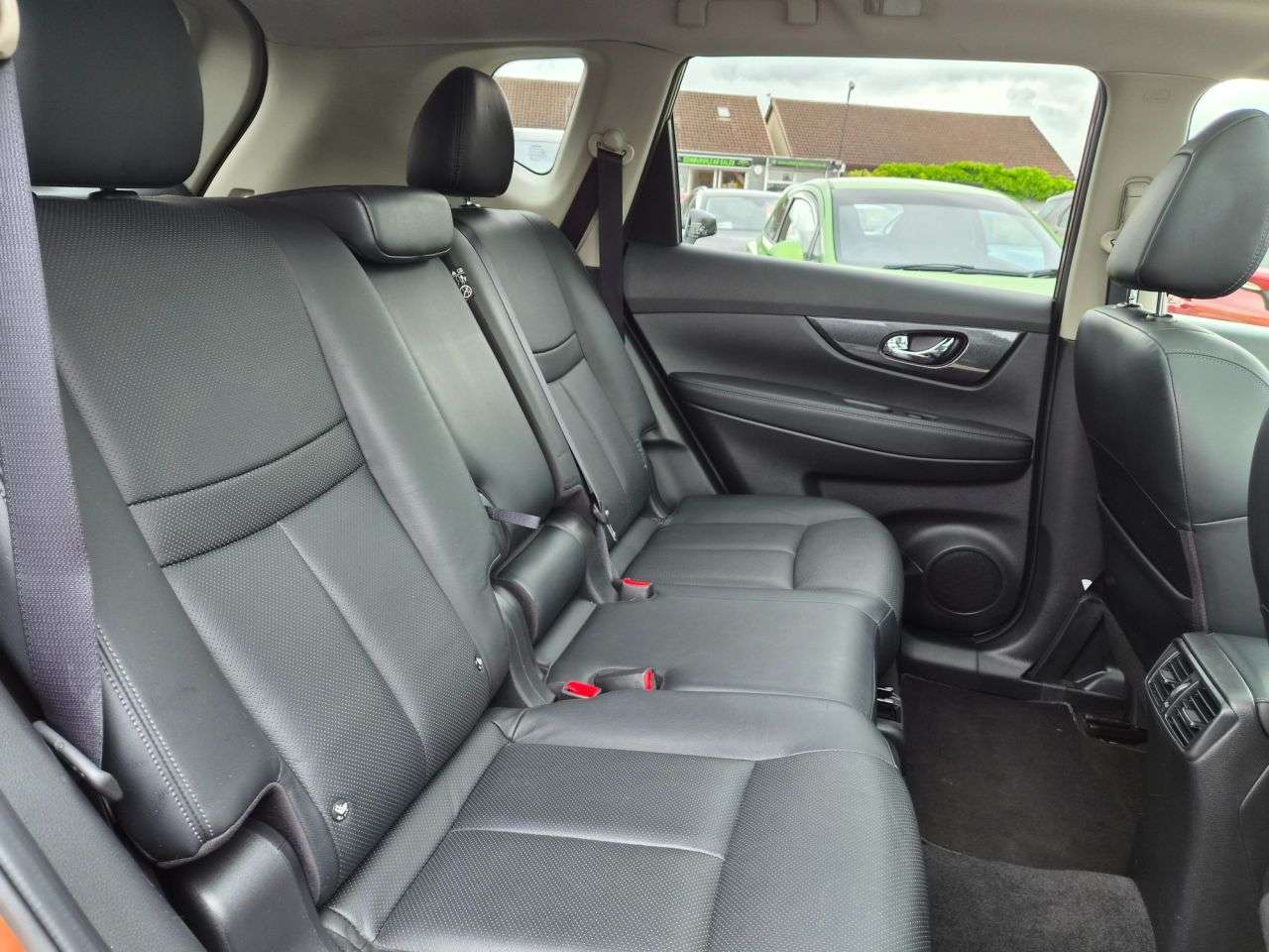 2015 NISSAN X-TRAIL 2015 NISSAN X-TRAIL