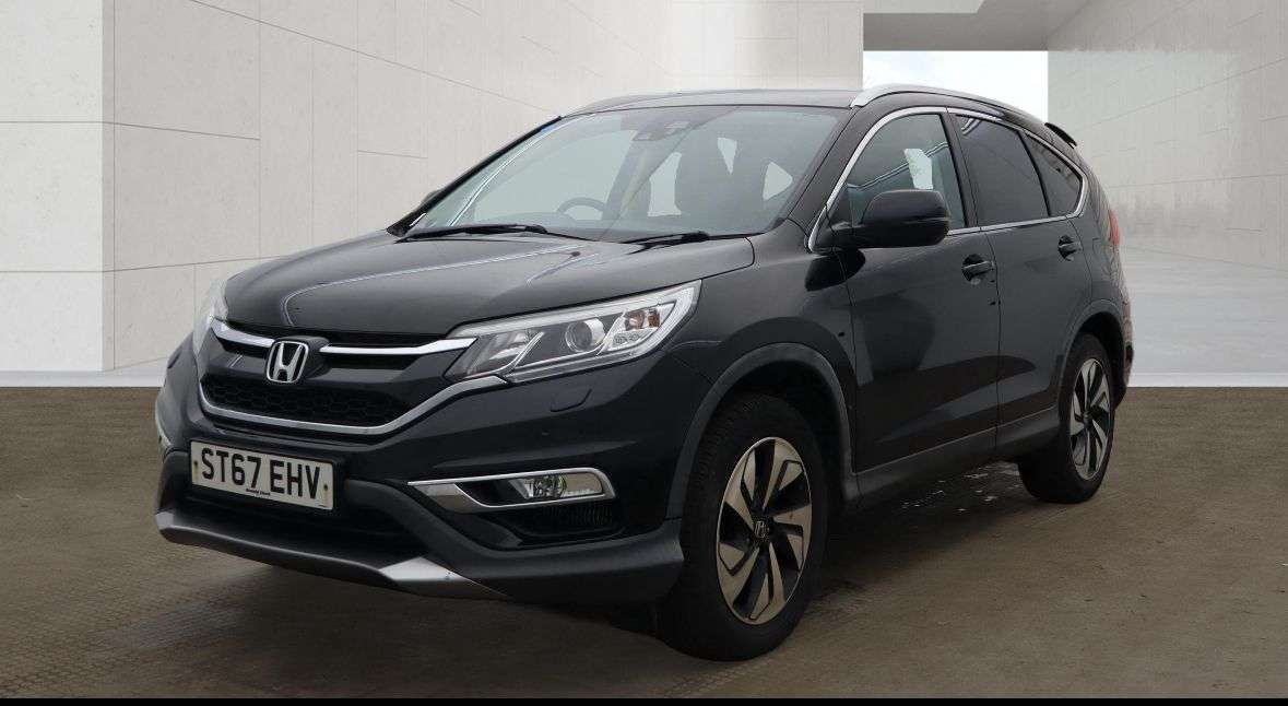 A 2017 HONDA CR-V 1.6 i-DTEC EX SUV 5dr Diesel Manual 4WD Euro 6 (s/s) (160 ps) A 2017 HONDA CR-V 1.6 i-DTEC EX SUV 5dr Diesel Manual 4WD Euro 6 (s/s) (160 ps)