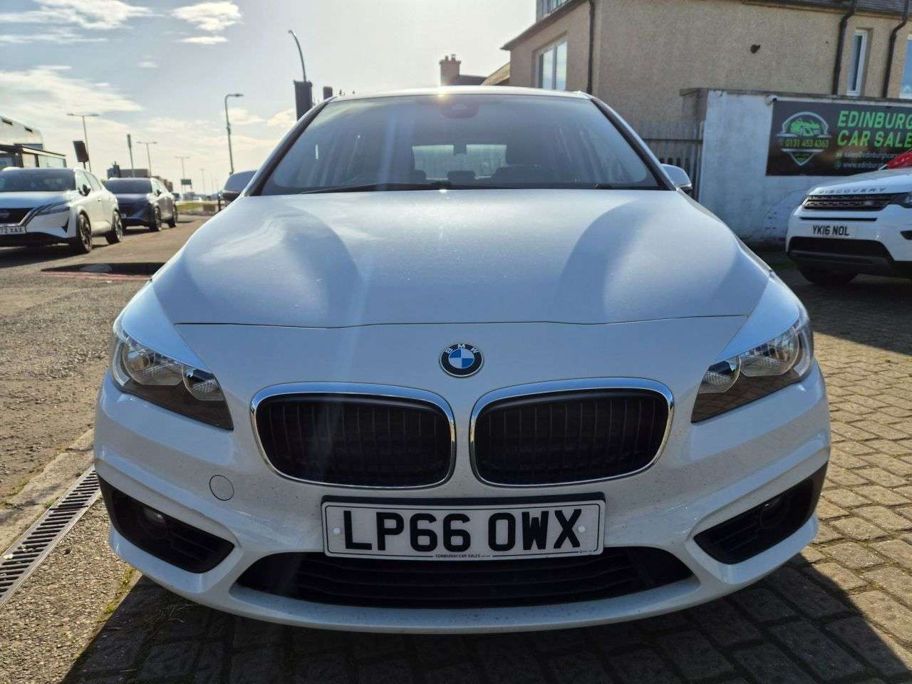 A 2017 BMW 2 SERIES ACTIVE TOURER 1.5 216d SE MPV 5dr Diesel Manual Euro 6 (s/s) (116 ps) A 2017 BMW 2 SERIES ACTIVE TOURER 1.5 216d SE MPV 5dr Diesel Manual Euro 6 (s/s) (116 ps)