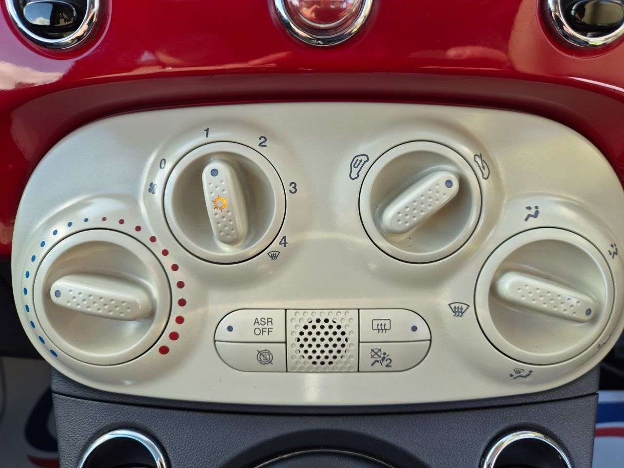 2016 FIAT 500 2016 FIAT 500