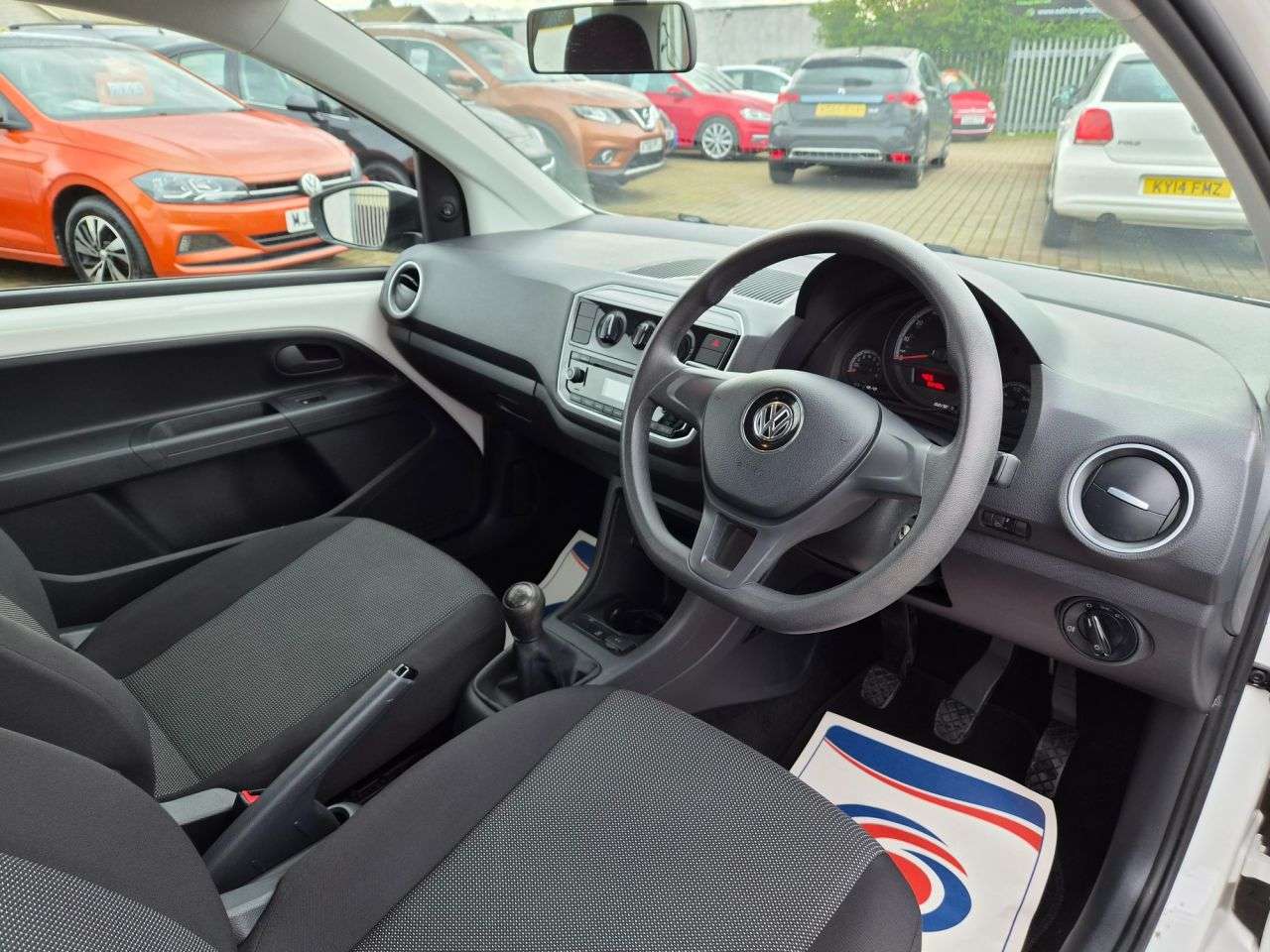 2017 VOLKSWAGEN UP! 2017 VOLKSWAGEN UP!