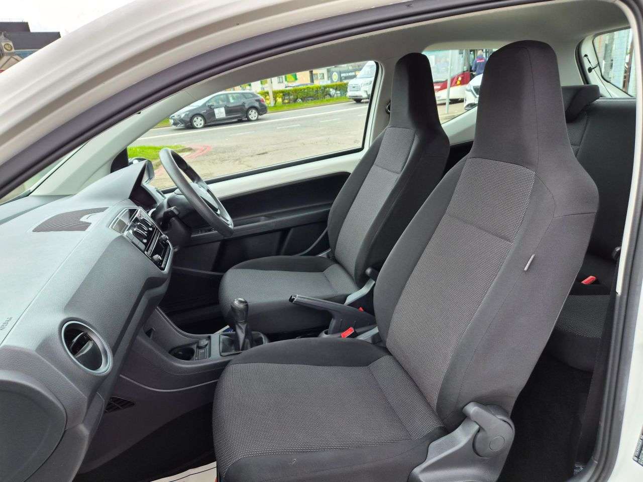 2017 VOLKSWAGEN UP! 2017 VOLKSWAGEN UP!